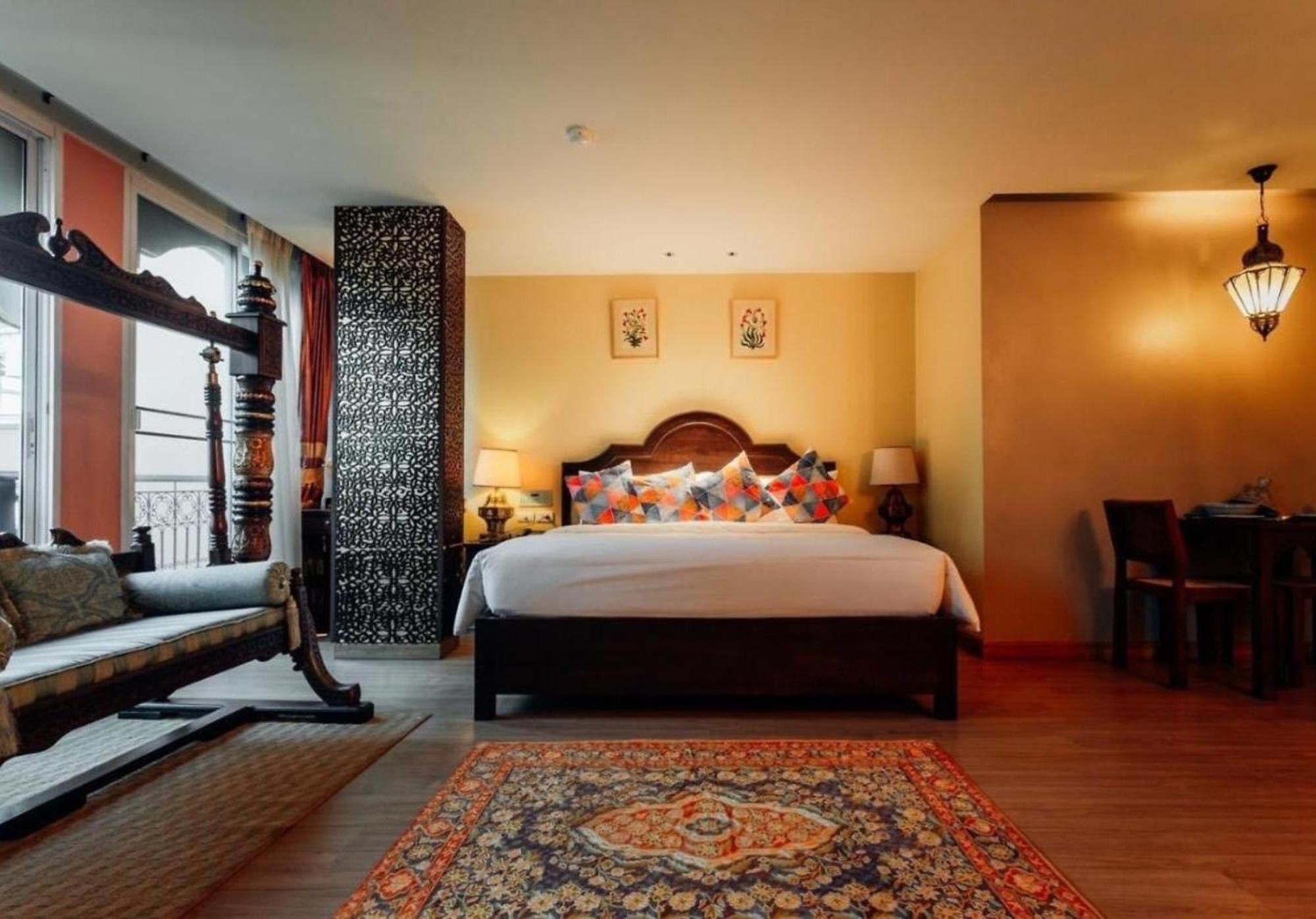 Sheik Istana Hotel Chiangmal チエンマイ エクステリア 写真