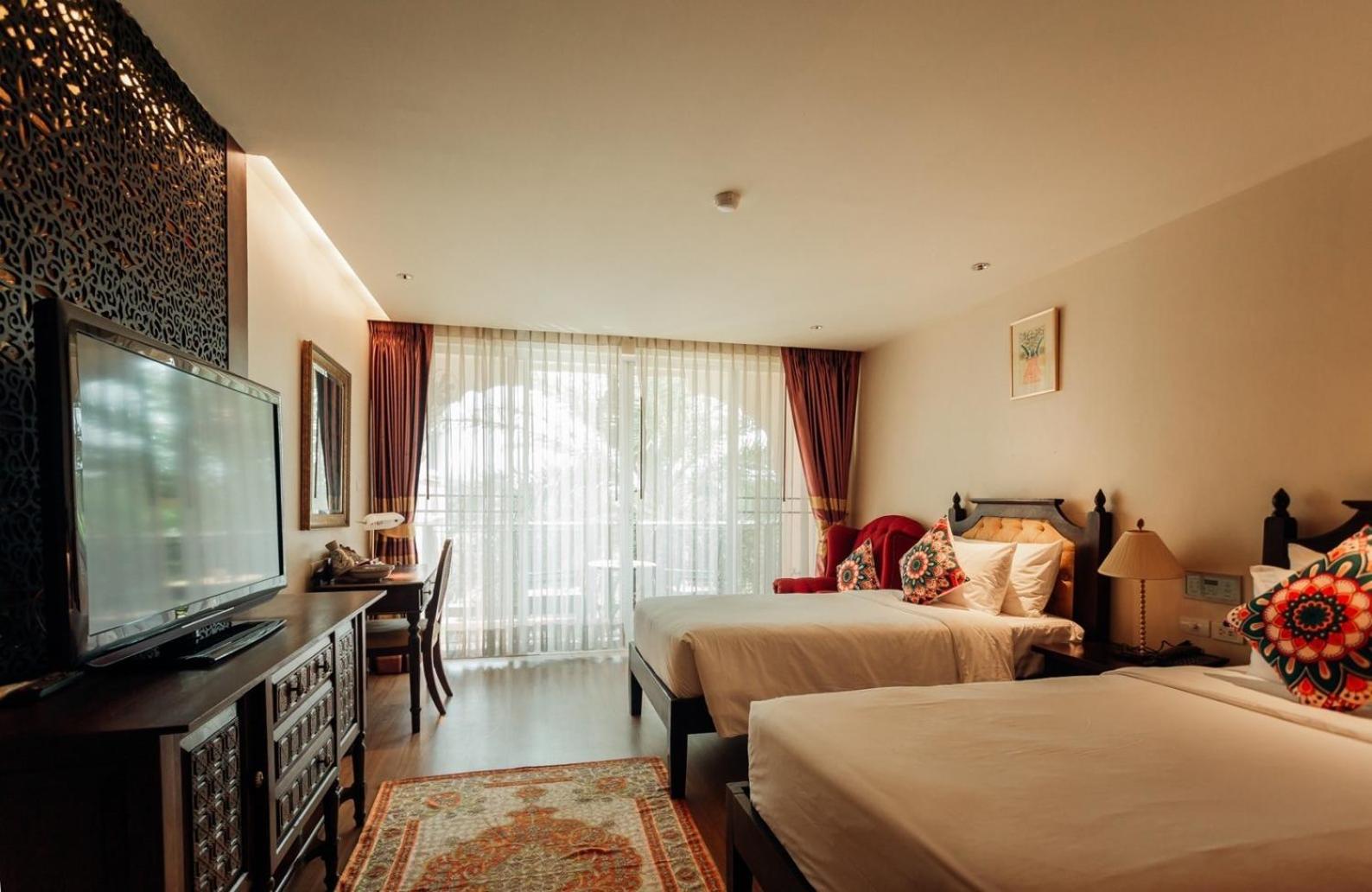 Sheik Istana Hotel Chiangmal チエンマイ エクステリア 写真