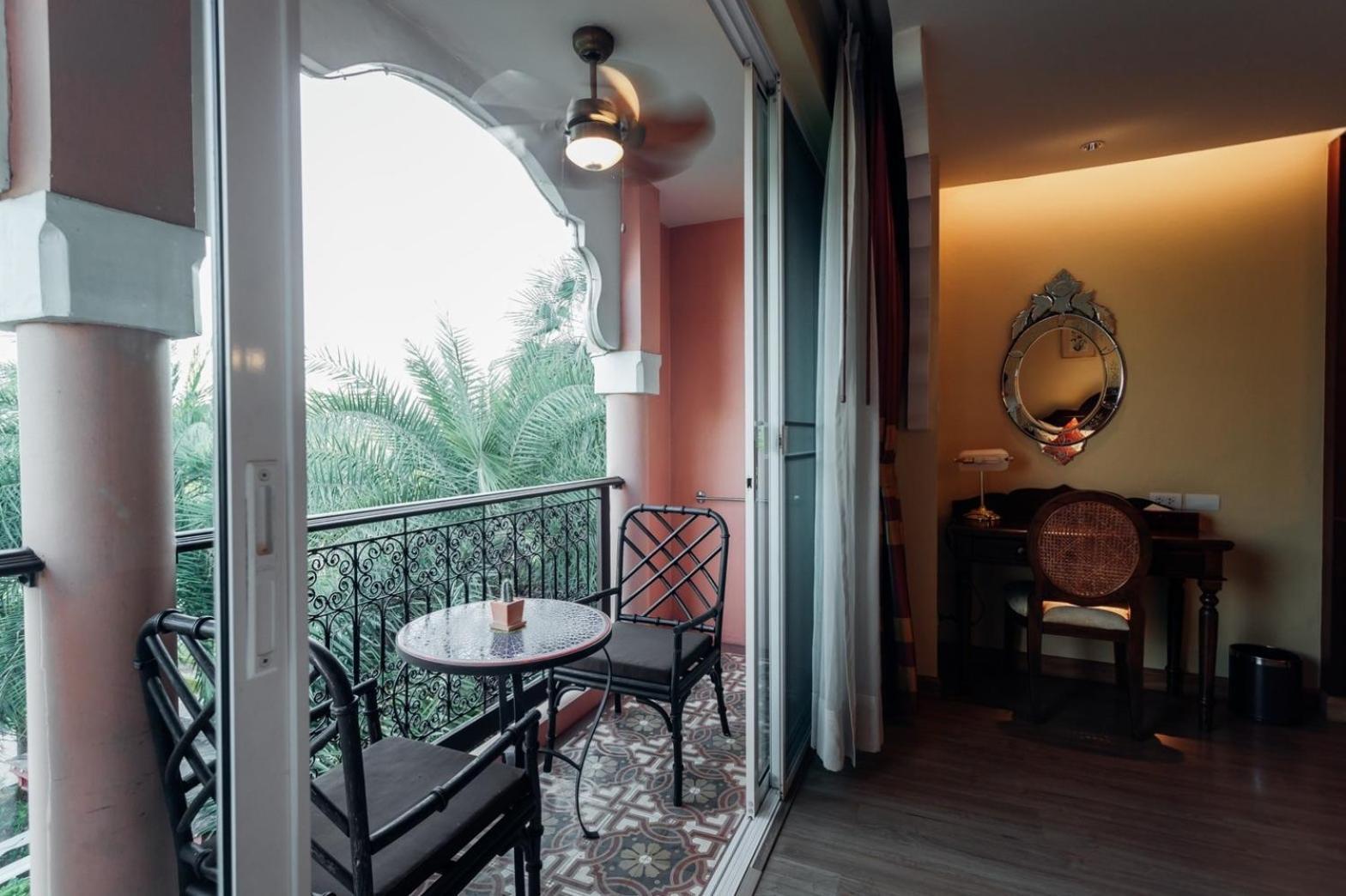Sheik Istana Hotel Chiangmal チエンマイ エクステリア 写真